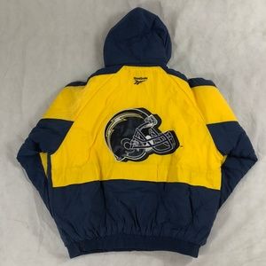 NEW Vintage LA Chargers XL Puffer Jacket Reebok